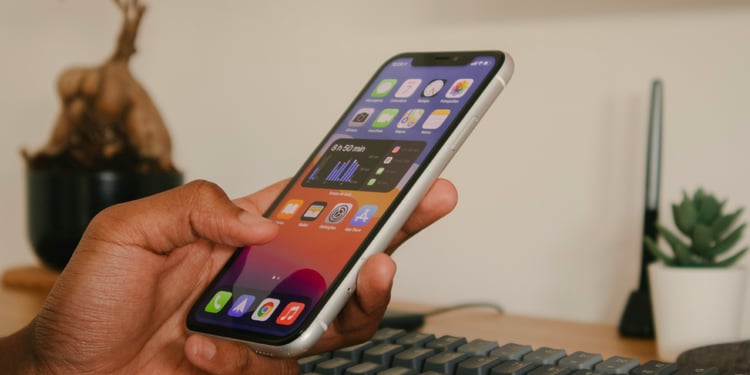Why is a cloud-based phone system for small business a better choice than a traditional PBX