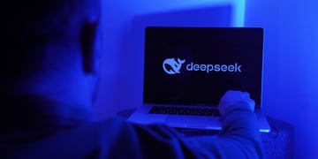 deepseek-computer