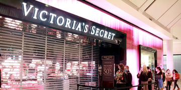 Victorias secret store people in line