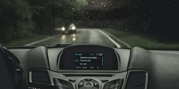Essential Gadgets You Need in the Car